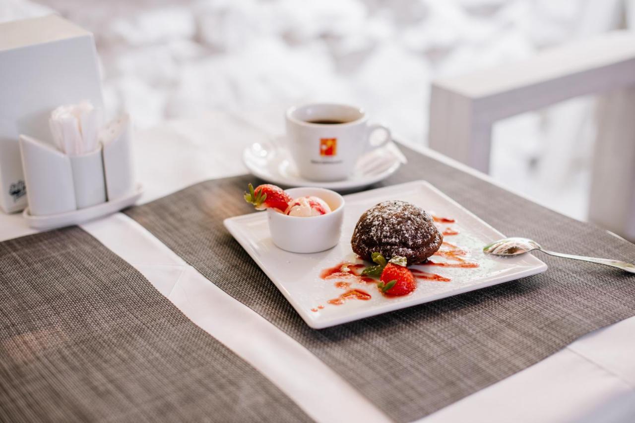 Higina Spa Hotel Truskavets Dış mekan fotoğraf